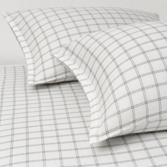 AD24 – Classic Grey Check Pure Cotton Super King Bedsheet Set