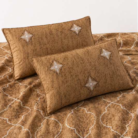 Super King Bedsheet Set | 210 TC Cotton| 2 Pillow Covers | AD15