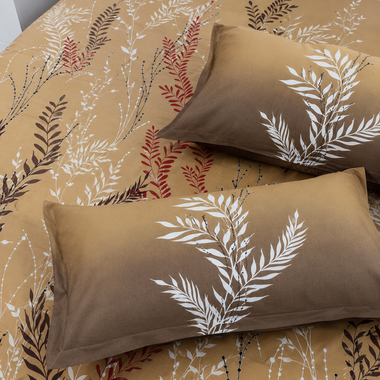 Super King Bedsheet Set | 210 TC Cotton| 2 Pillow Covers | AD19