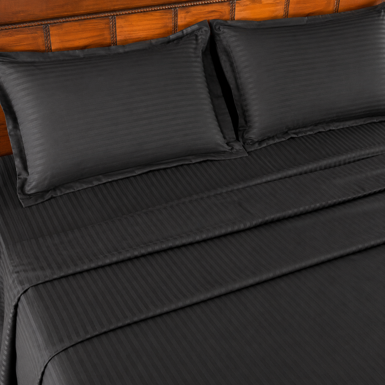 Black Striped 100% Cotton King Bedsheet Set | 300 TC | AD9