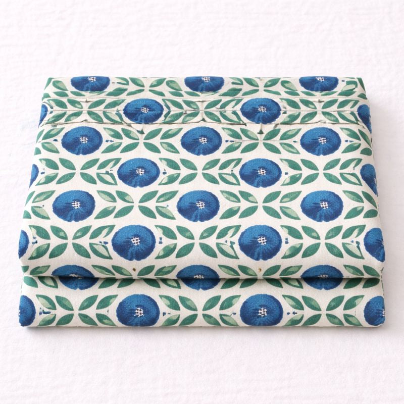 Aashray Decor JP15 – King Size Pure Cotton Bedsheet Set – Blue Floral Jaipuri Print with Zipper Pillow Covers