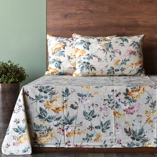Premium 100% Cotton Flat Bedsheet Set with Floral Print and Quilted Pillow Covers – Light Beige with Yellow Flowers (Size: 275x275 cm) | Code: GGQUIL06
